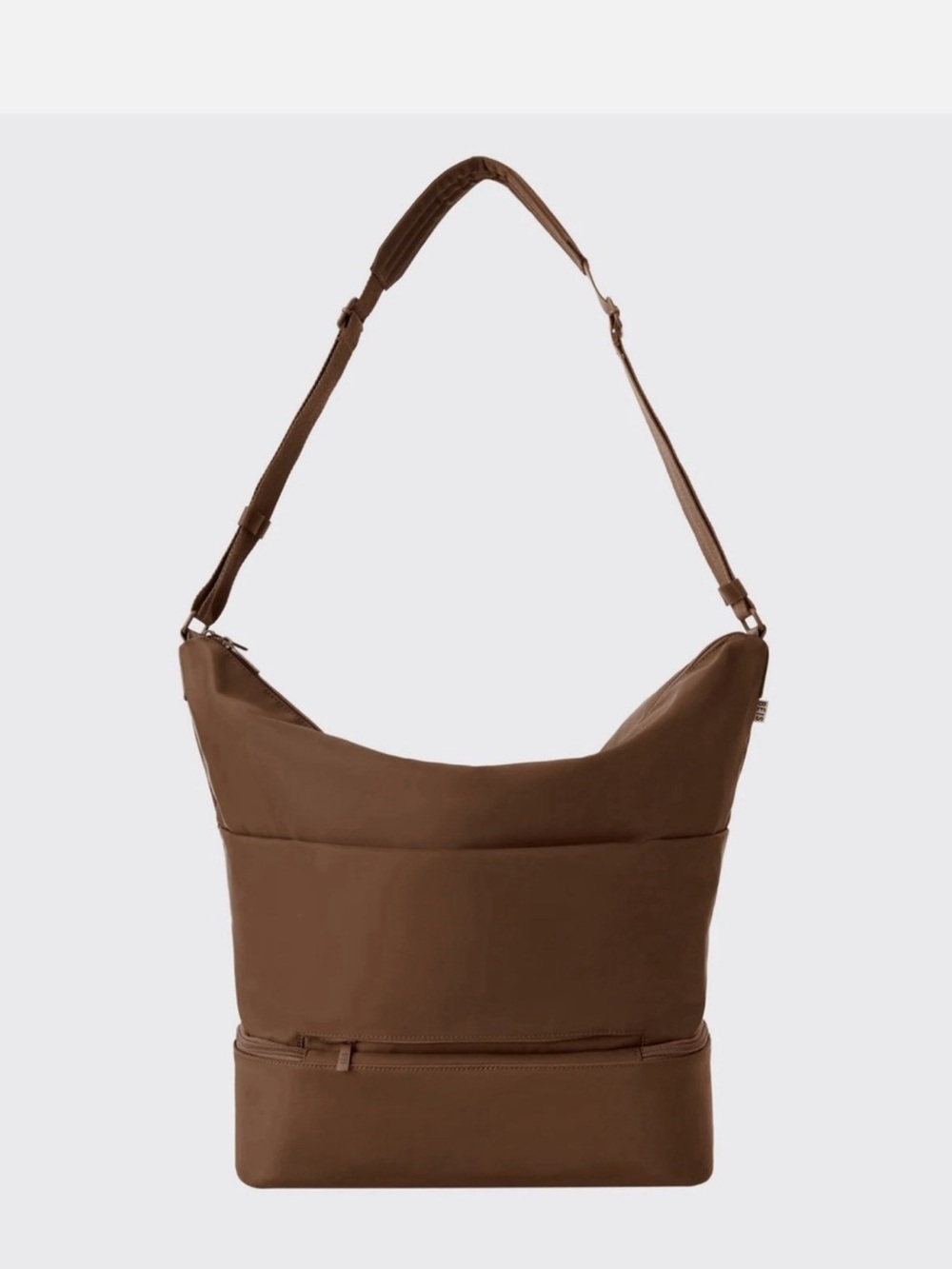 BEIS The Crescent Weekender Tote In MAPLE - Picture 2 of 9